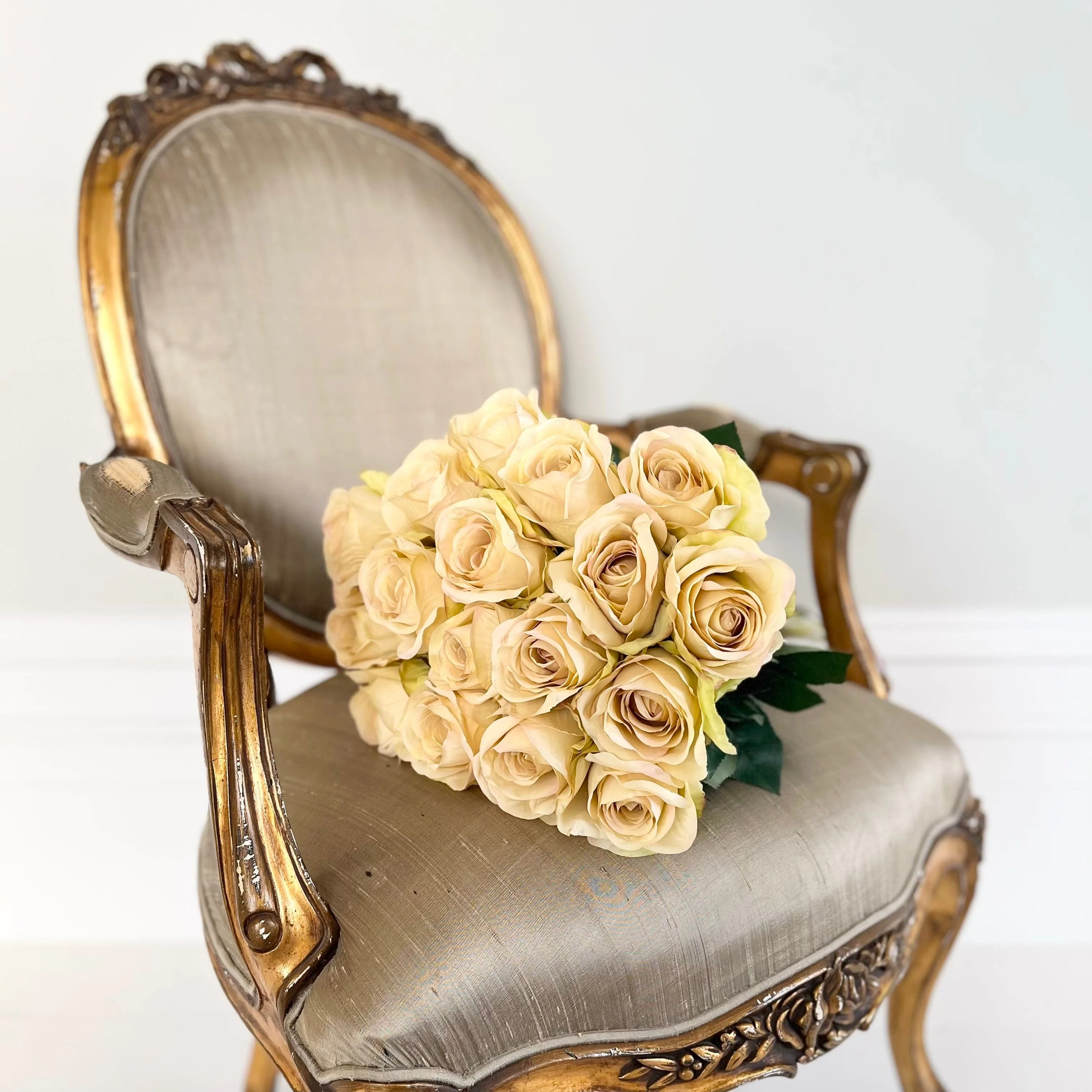 Artificial Cream Roses Wedding Arrangement - Image 4