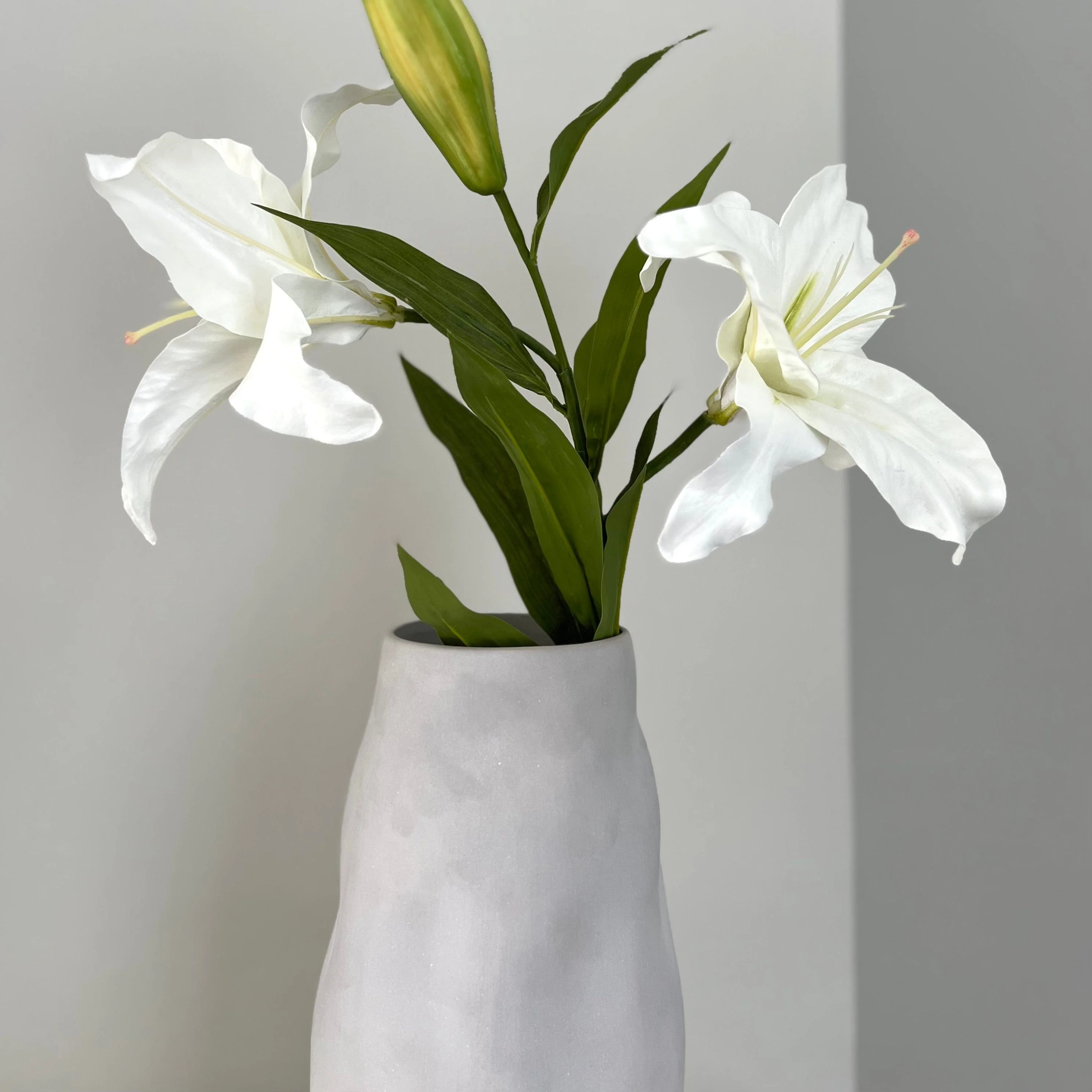 Naunton Vase - Image 4