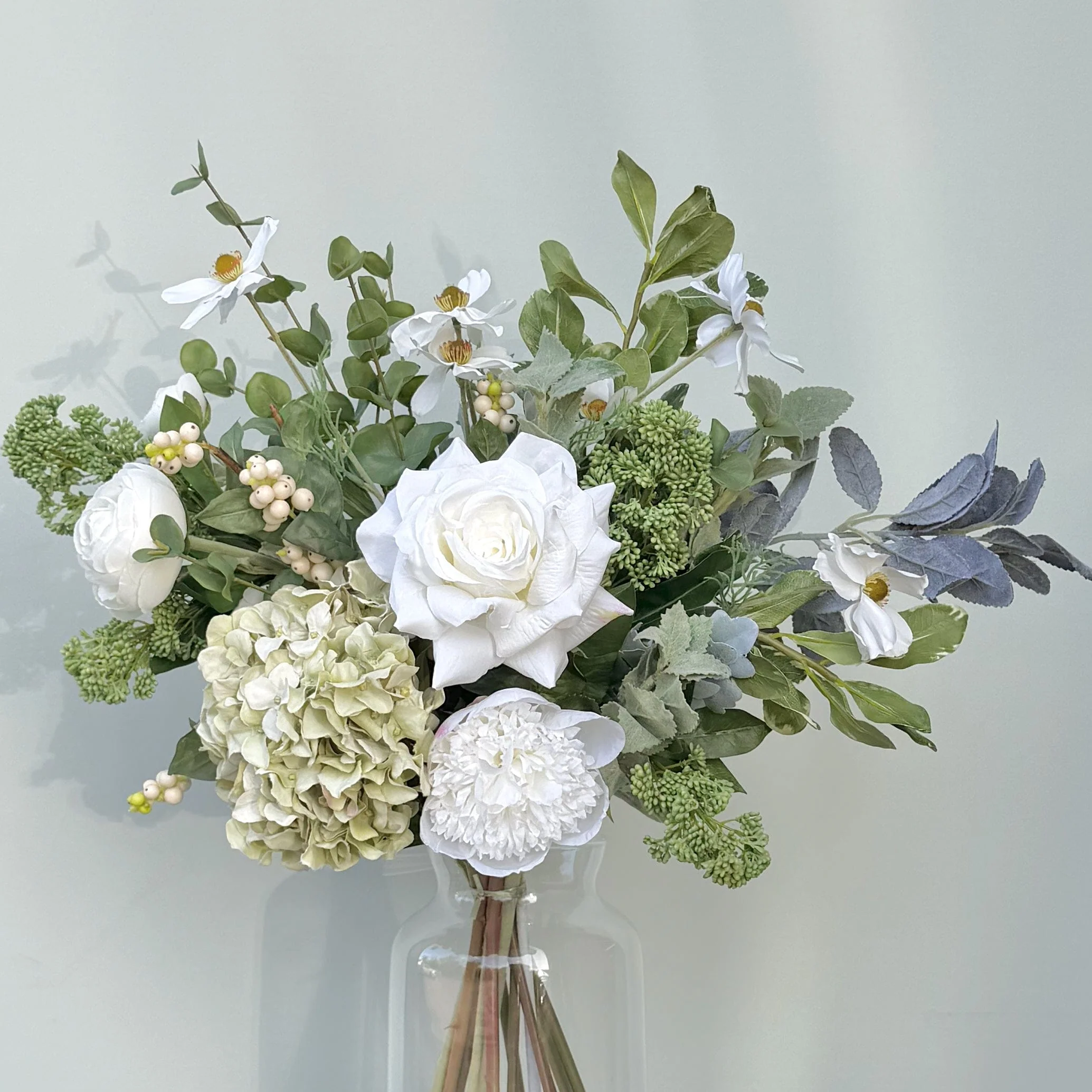 Born In August: Peridot Flower Bouquet & Vase Set - Image 2