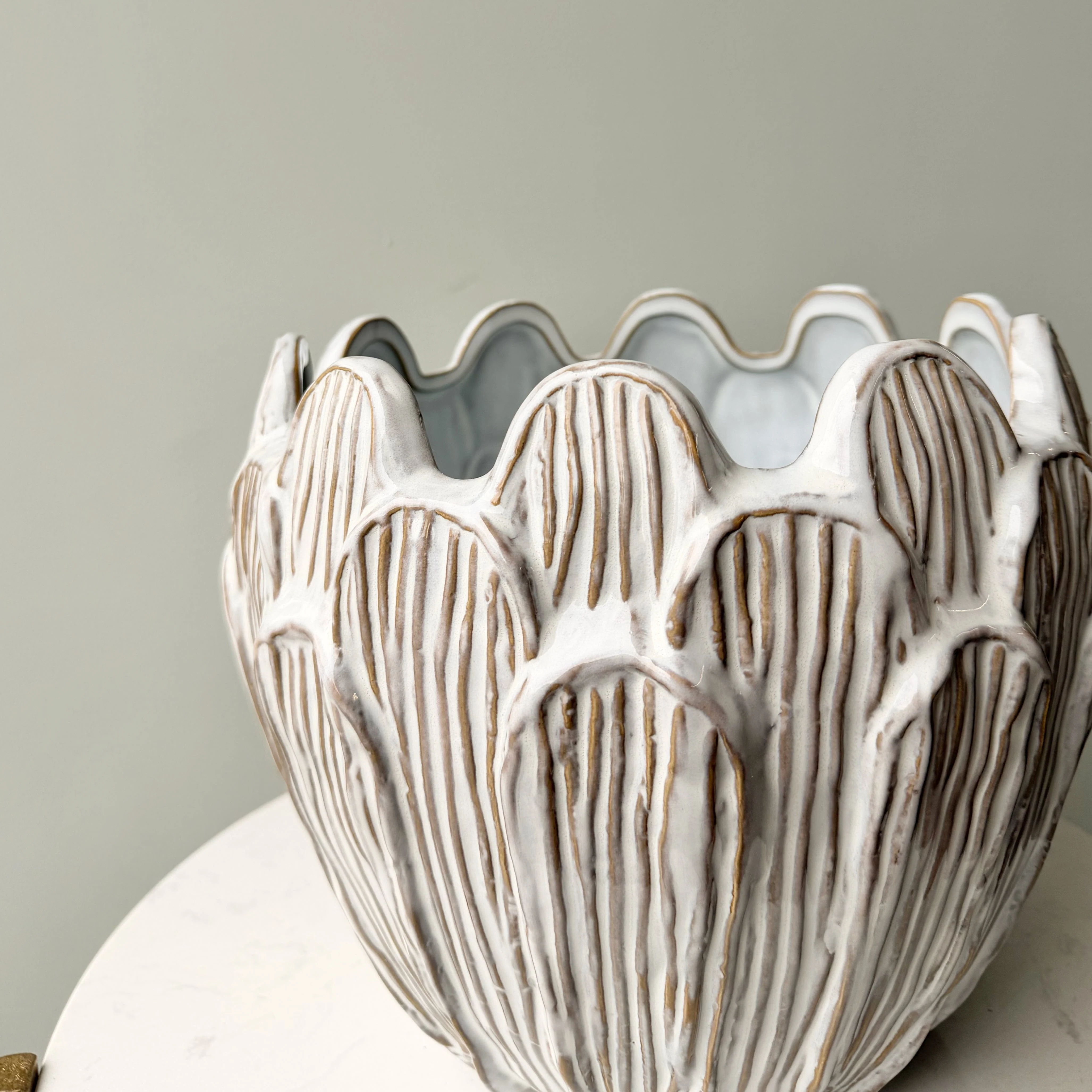 Beige Petal Ceramic Pot - Image 3