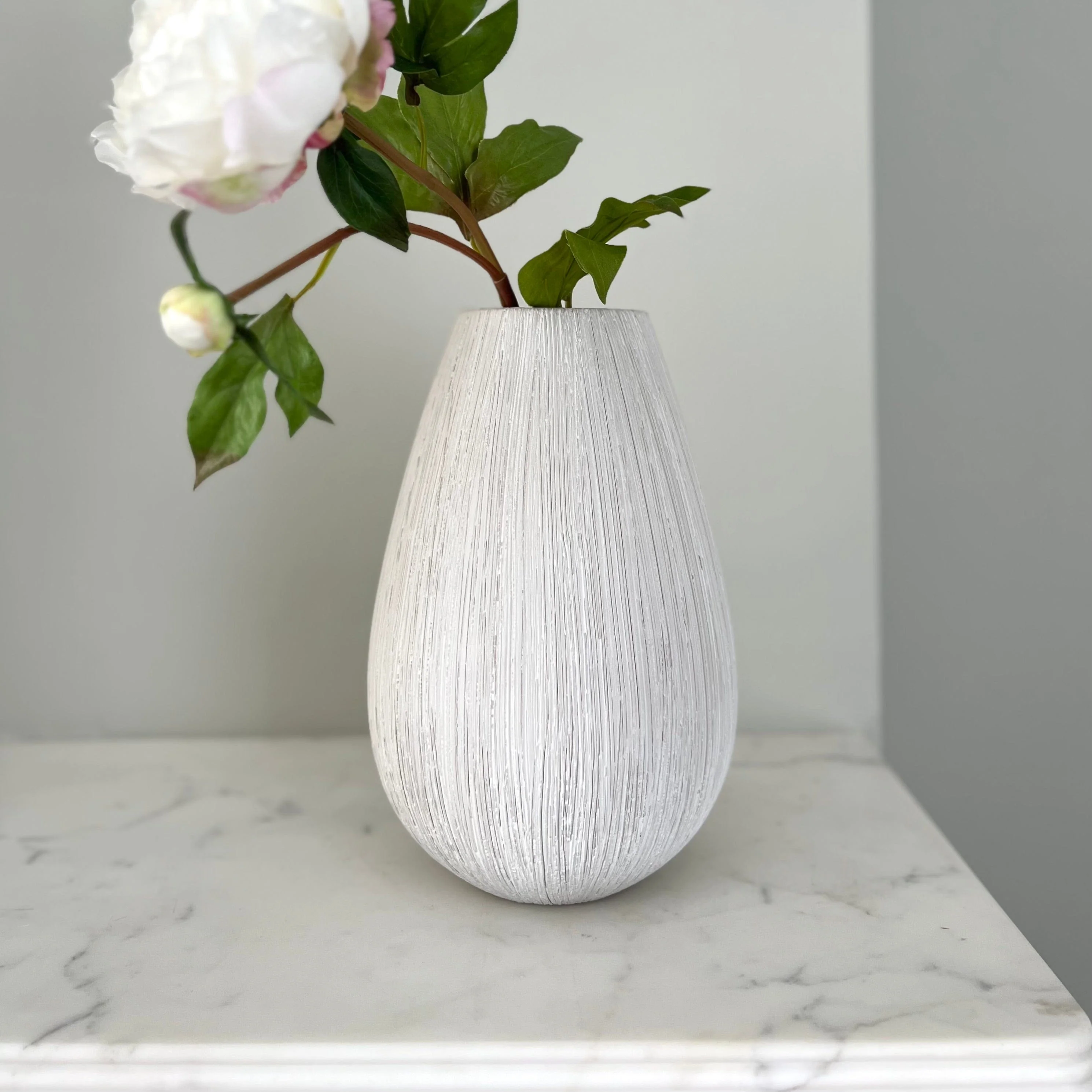 Bibury Vase - Image 6