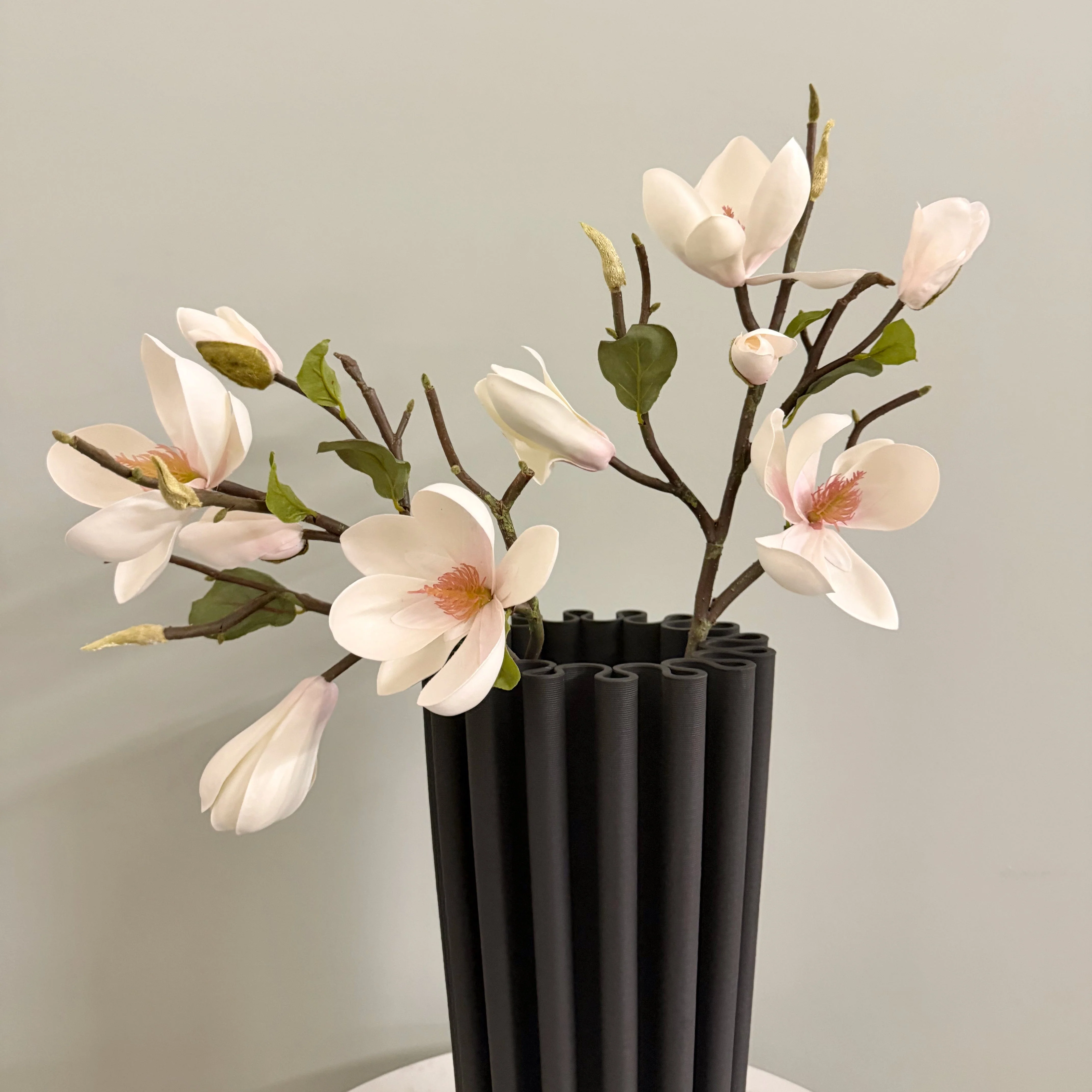 Black 3D Printed Vase - Image 4