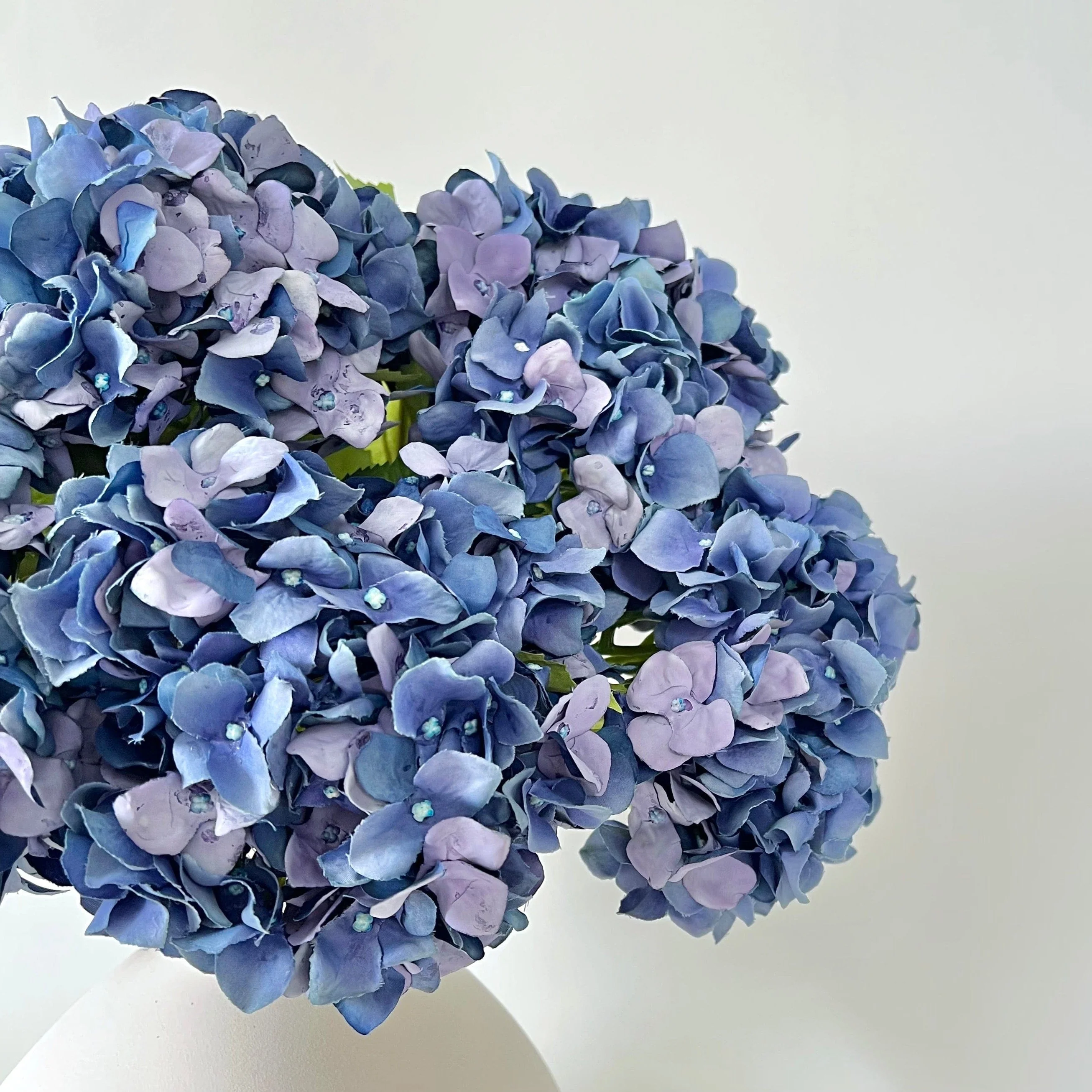 Artificial Blue Dried Hydrangea - Image 3