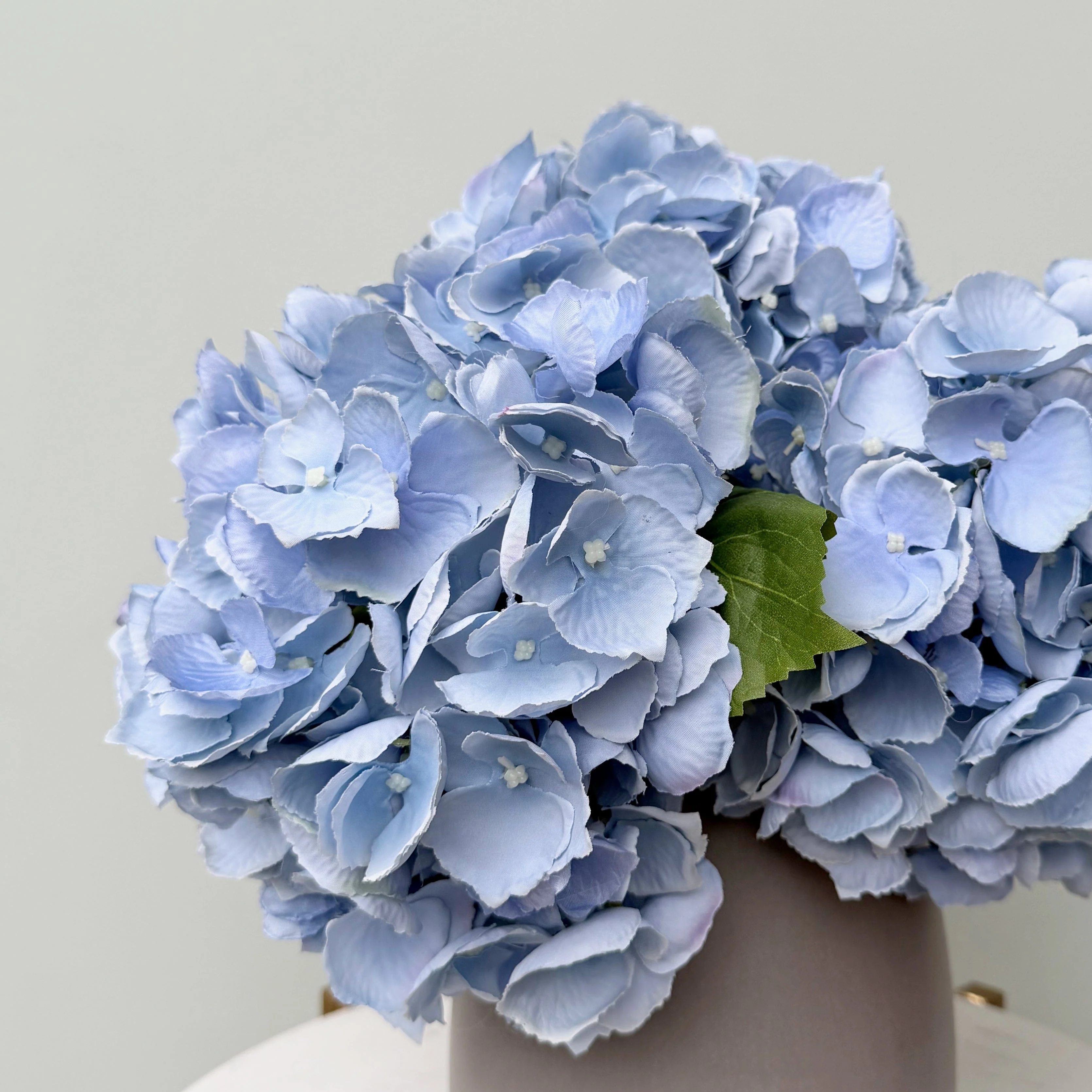 Pale Blue Hydrangea Bouquet & Kemble Vase Set - Image 2