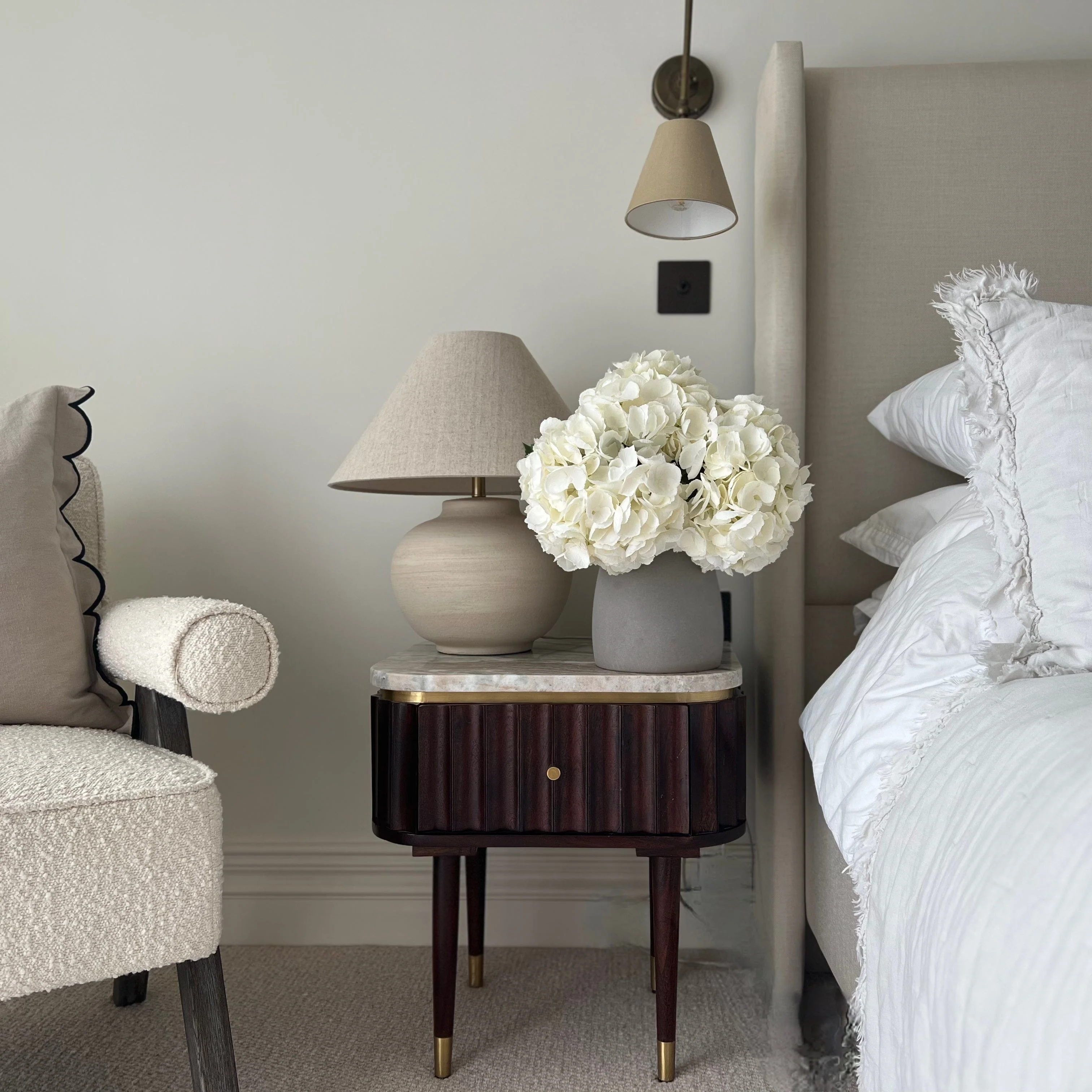 White Mophead Hydrangea Bouquet & Kemble Vase Set - Image 3